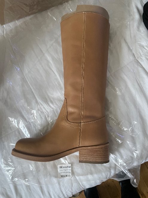 RIGGS BANANA LEATHER - SM REBOOTED